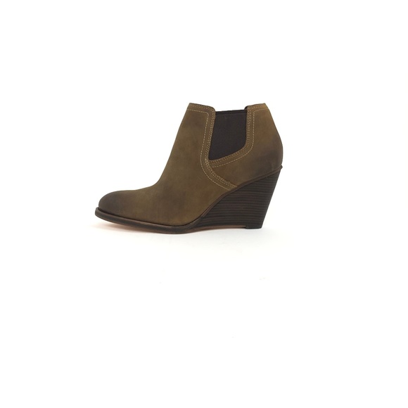 Clearance!  Last Call!  Cole Haan Balthasar Ankle Bootie - Picture 3 of 7